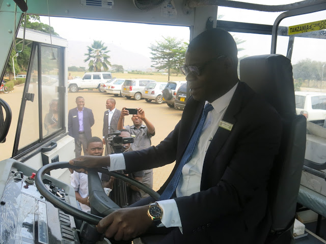 SUA buys new buses