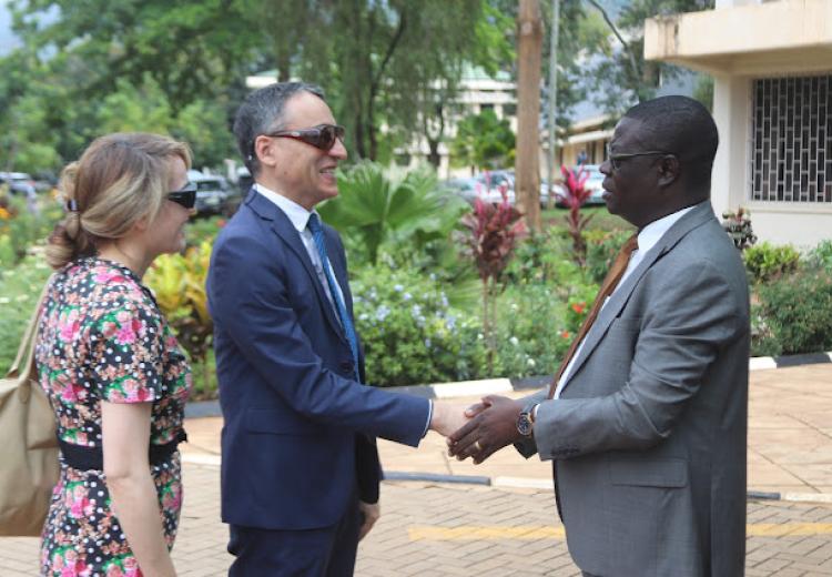 Ufaransa Kuimarisha Ushirikiano na SUA