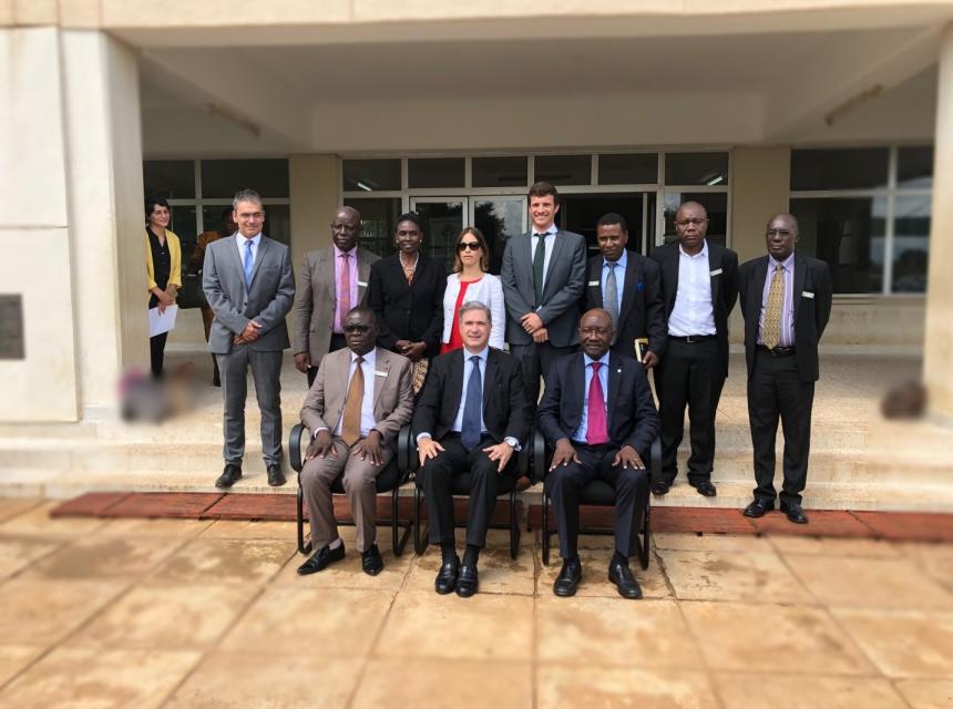 French ambassador visits SUA