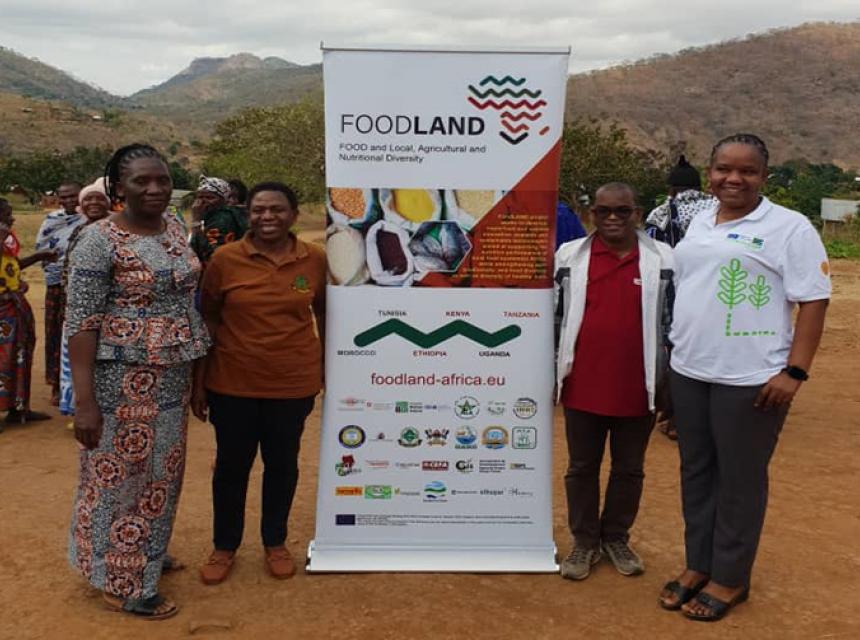 Women in Tanzania empowered by the FoodLAND project