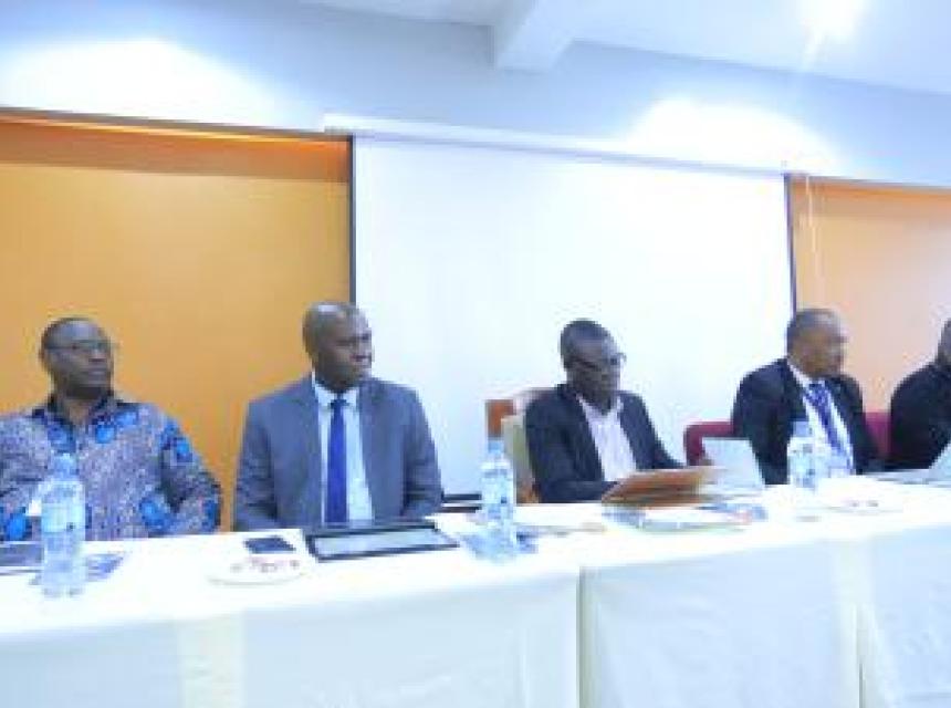 viongozi waandamizi wanaosimamia masuala ya maji na mazingira kutoka nchi 10 za Afrika